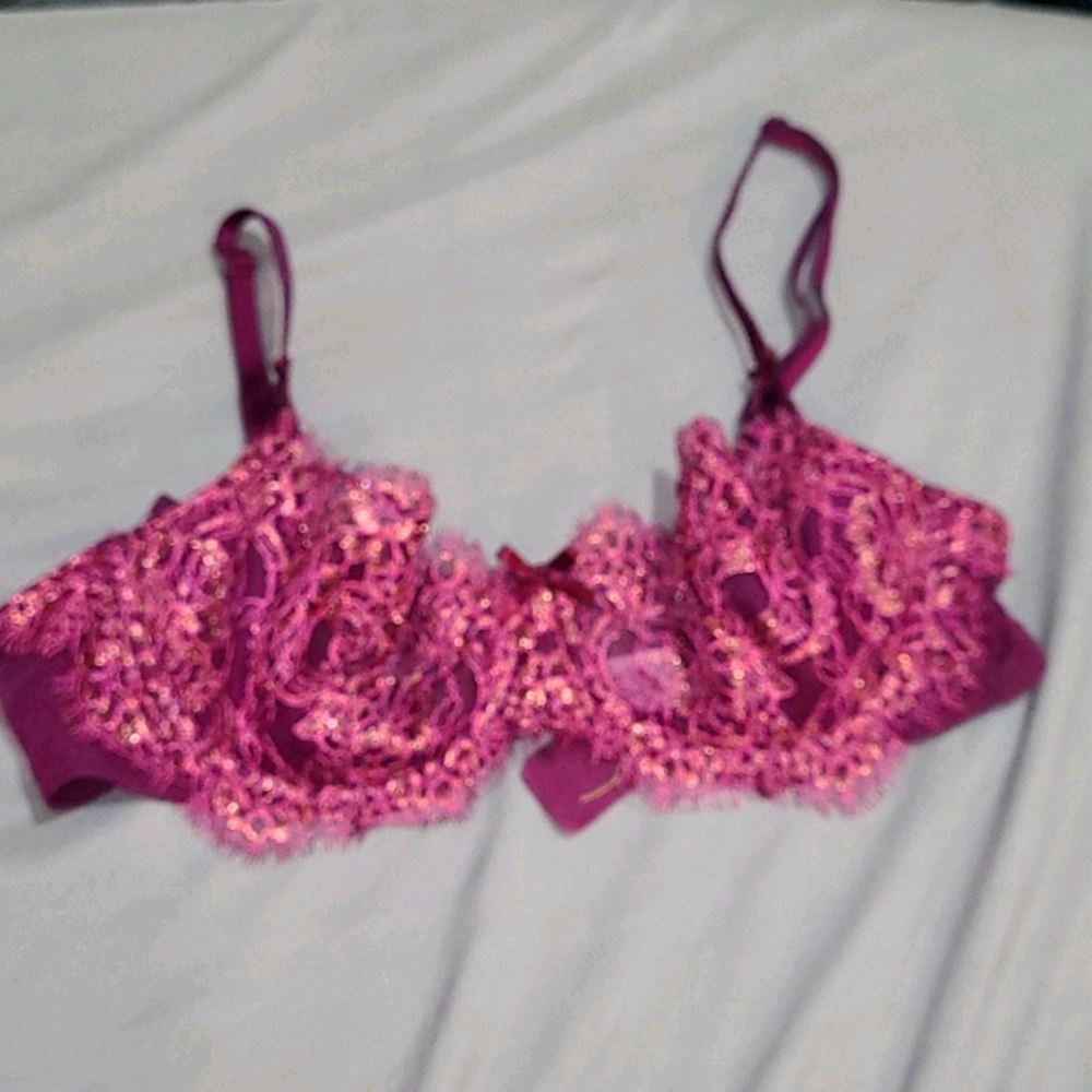 Victoria Secret 36b bra